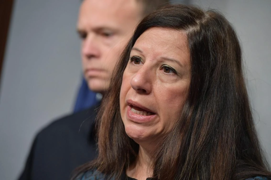 Homeland Security Acting Secretary Elains Duke (R) speaks alongside Federal Emergency Management Agency (FEMA) Administrator Brock Long speaks during a press conference on federal response to Hurricane Irma at FEMA headquarters in Washington, DC, on September 12, 2017. / AFP / MANDEL NGAN