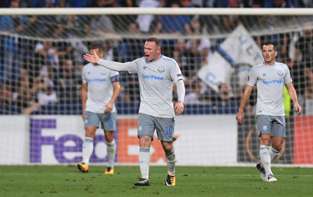 File photo: Everton's Wayne Rooney and Leighton Baines look dejected after Atalanta's Alejandro Gomez scores their second goal. (Reuters)