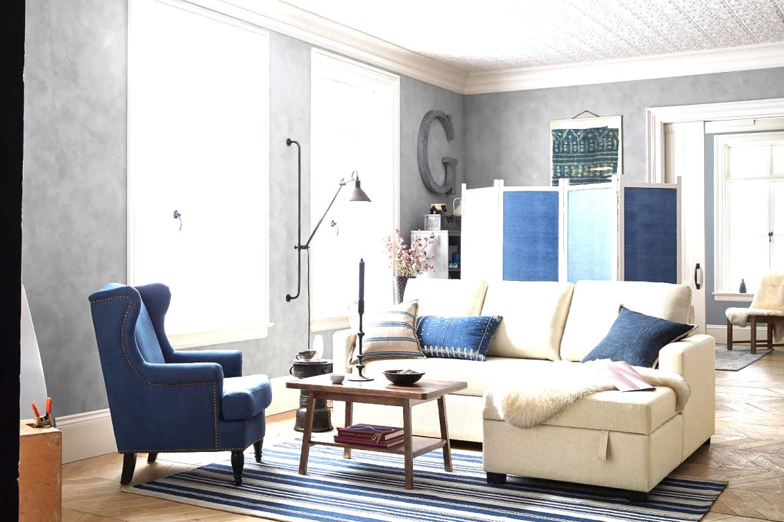 Pottery Barn designs include the SoMa Sofa Collection aimed for compact
spaces and flexible use.