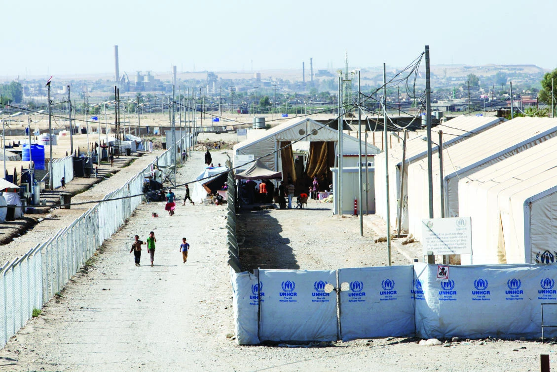 Displaced Iraqis have found refuge at the Hammam Al-Alil camp in south of Mosul, Iraq. (Reuters)