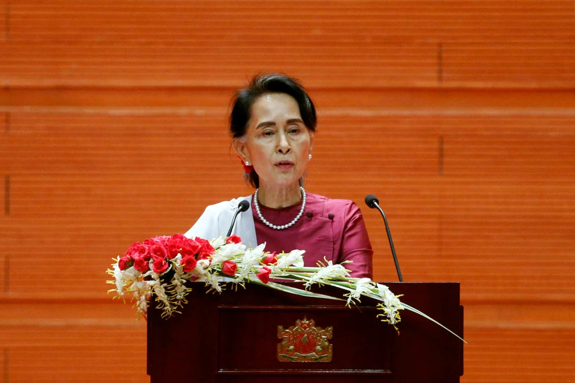 Myanmar State Counselor Aung San Suu Kyi delivers a speech to the nation over Rakhine and Rohingya situation, in Naypyitaw, Myanmar September 19, 2017. (Reuters)