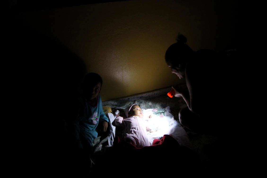 Hurricane Maria clobbers Puerto Rico, plunges island into darkness