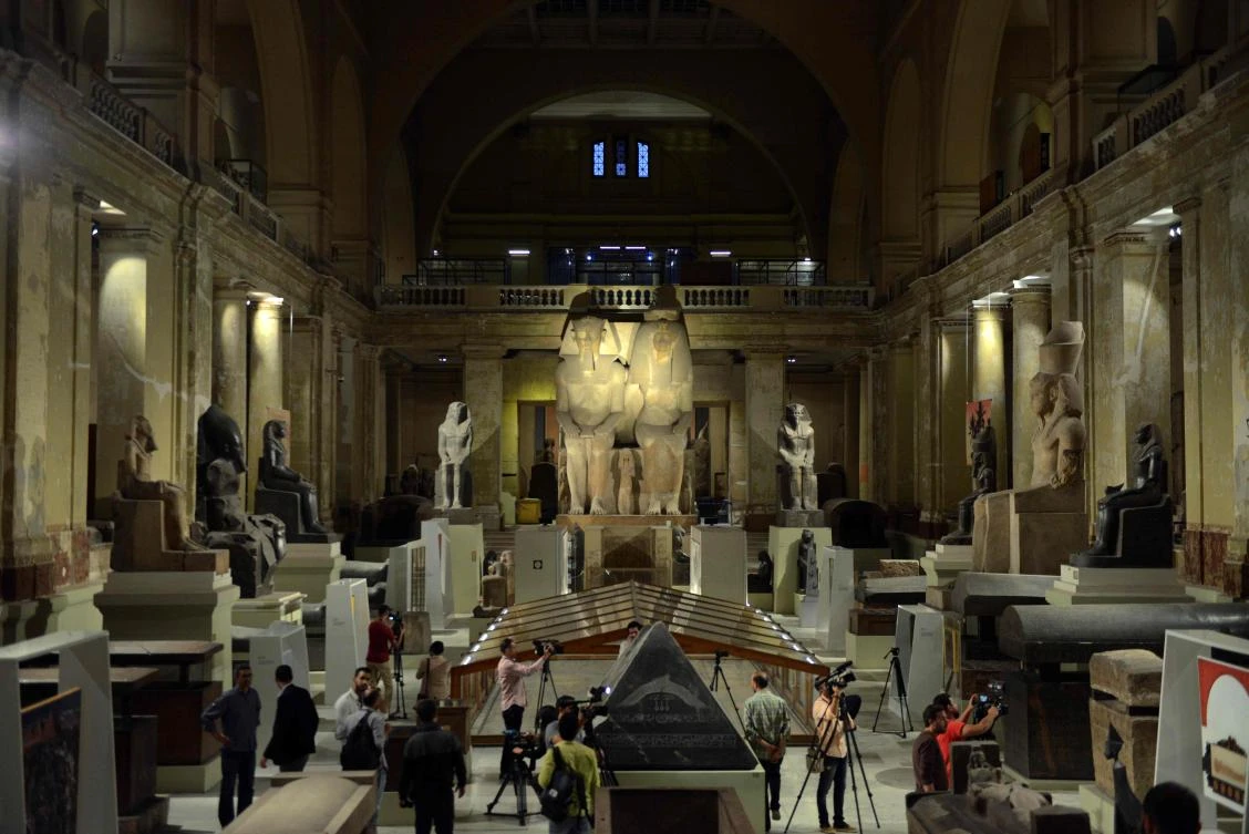 A picture taken on October 28, 2017, shows sculptures on display at the Egyptian Museum during the "Night of Art" exhibit in the capital Cairo. / AFP / MOHAMED EL-SHAHED