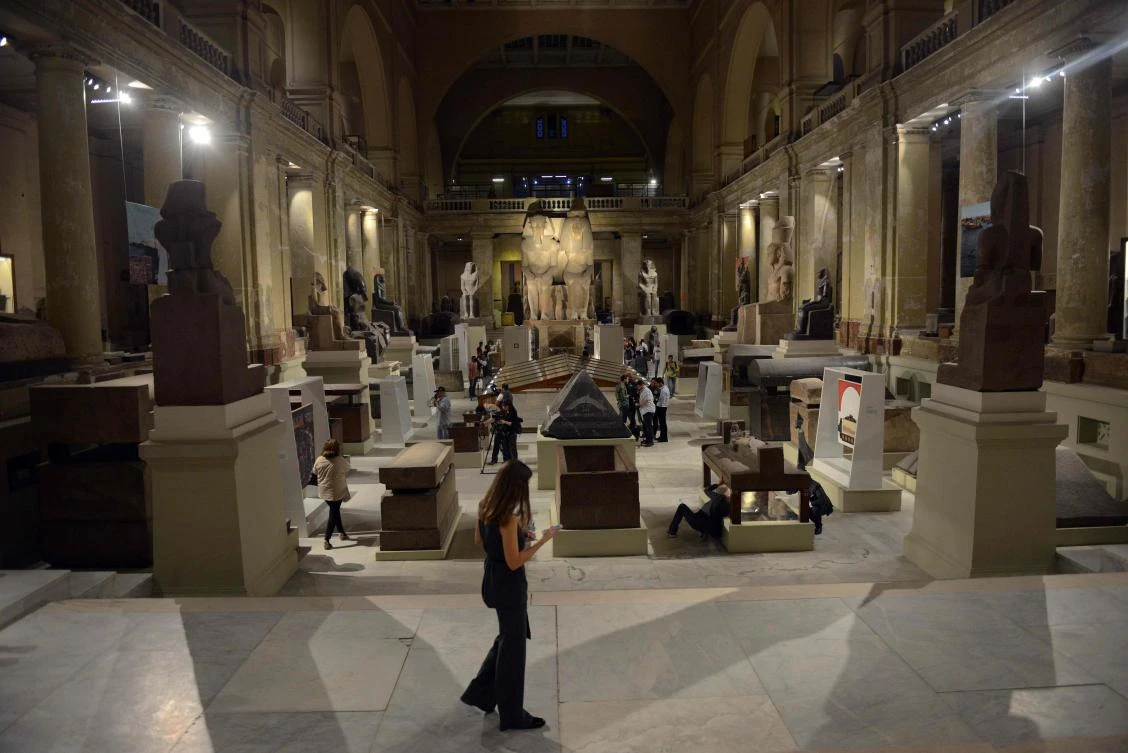 A picture taken on October 28, 2017, shows sculptures on display at the Egyptian Museum during the "Night of Art" exhibit in the capital Cairo. / AFP / MOHAMED EL-SHAHED