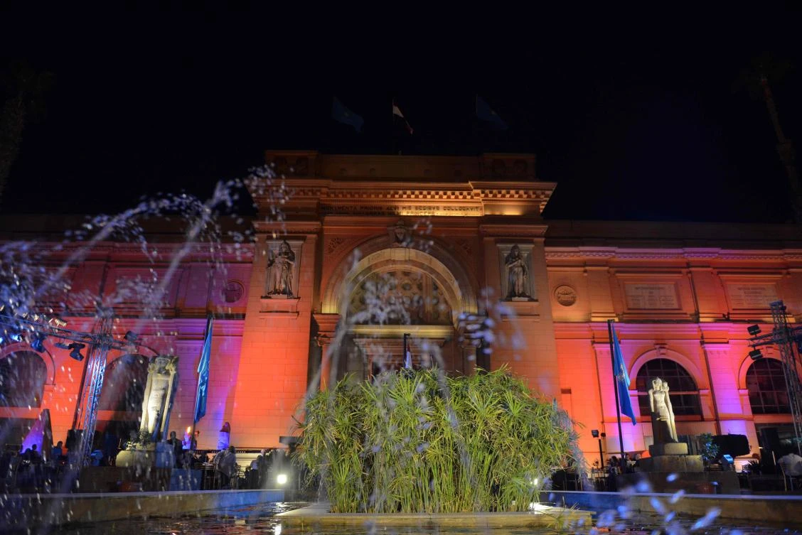 A picture taken on October 28, 2017, shows the Egyptian Museum during the "Night of Art" exhibit in the capital Cairo. / AFP / MOHAMED EL-SHAHED