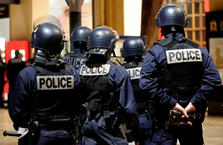 French riot policemen attend a drill at the Marseille railway station, France, May 4, 2016, in preparation of security measures for the UEFA 2016 European Championship. (File photo by Reuters)