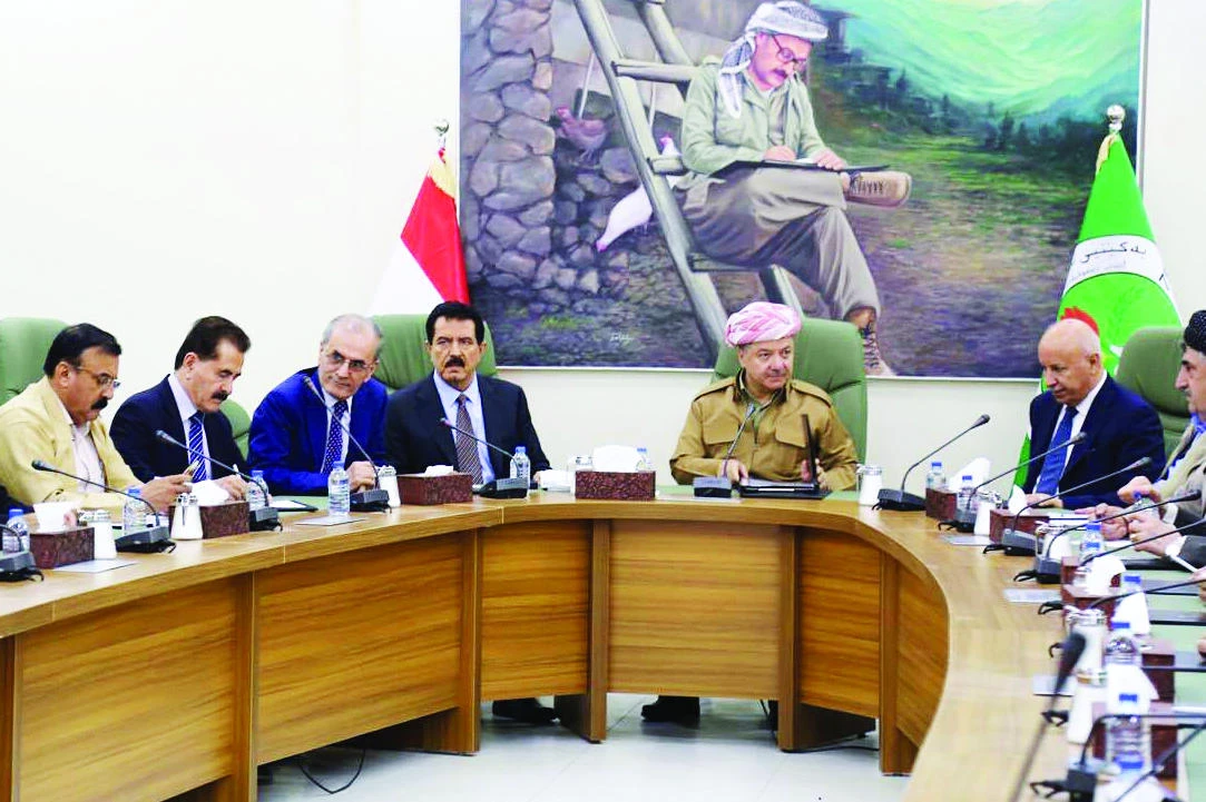 Masoud Barzani, president of Iraqi Kurdistan, meets with Najim Al-Din Karim, provincial governor of Kirkuk, and Kurdish political party representatives in Kirkuk. (AFP)