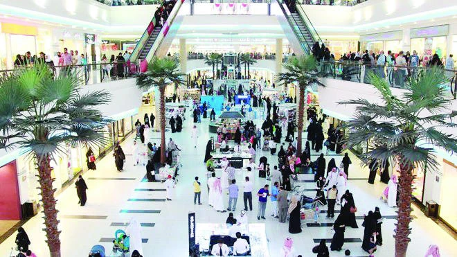 Saudi retail shopping remains preferred over online, says EY official