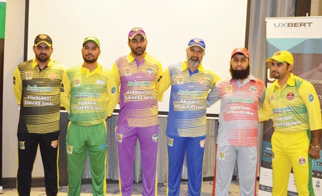 Team captains pose in their resplendent KPL uniforms. (AN photo)