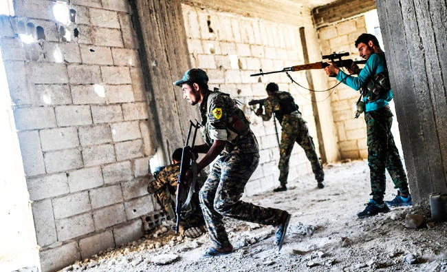 As Syria’s Raqqa battle nears end, road to rescue lengthens