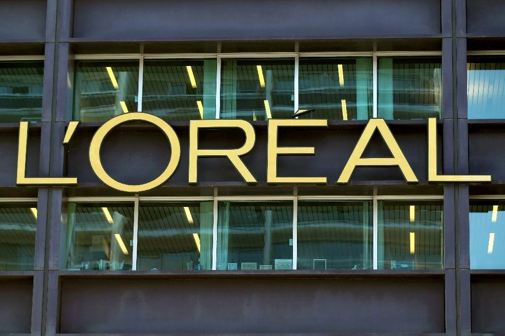 French, US cosmetics firms fined for collusion in Greece
