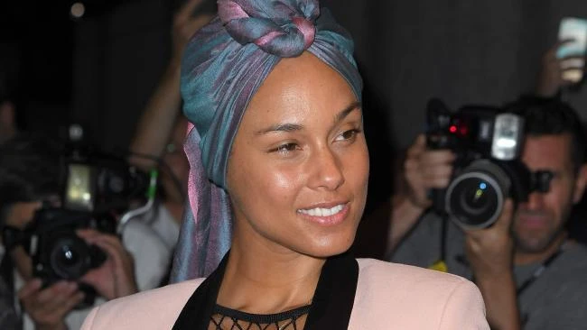 Alicia Keys and Stella McCartney in breast cancer campaign