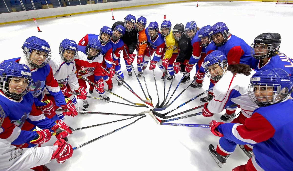 Kuwait’s women’s ice hockey team will play their first international game on October 30 at the Ice Hockey World Championship in Bangkok. (AFP)
