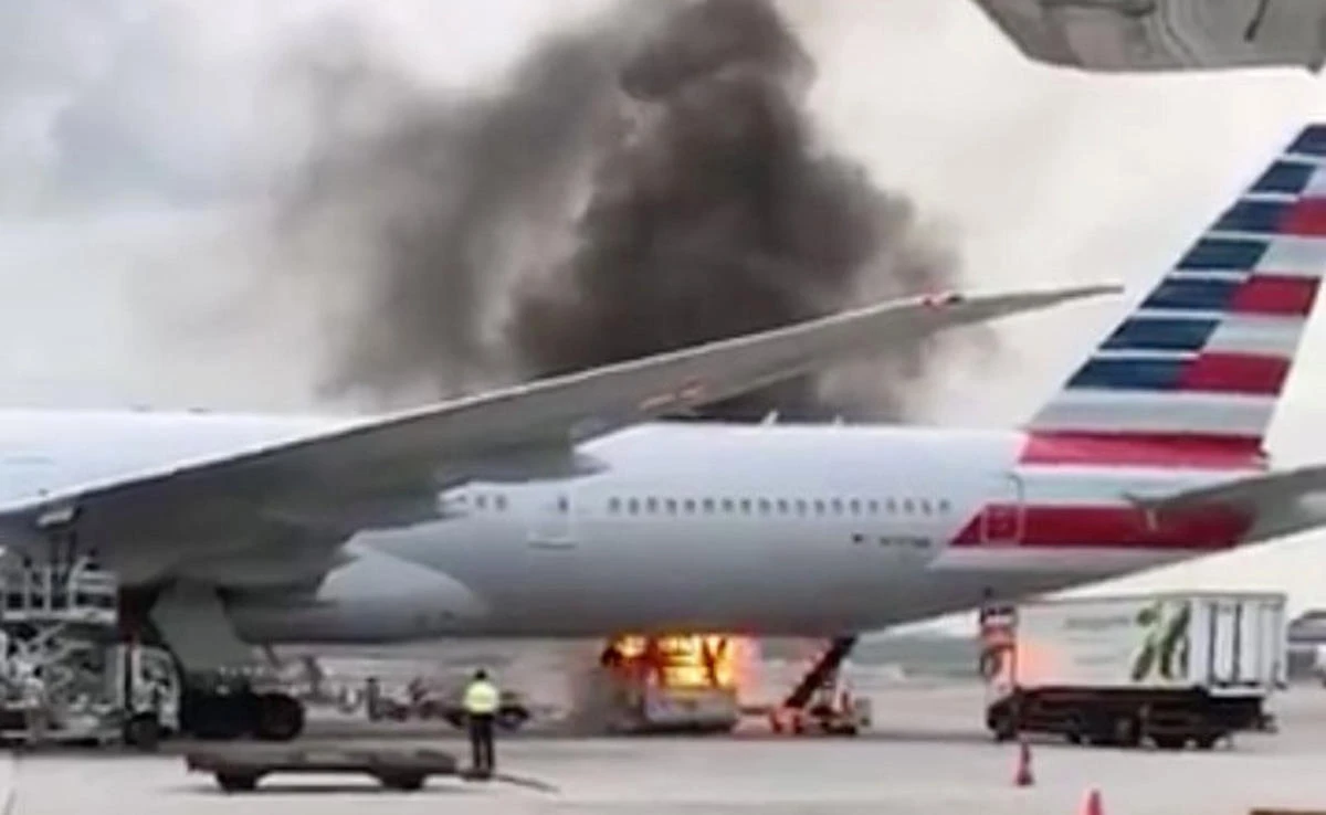 Fire breaks out near passenger jet at Hong Kong airport