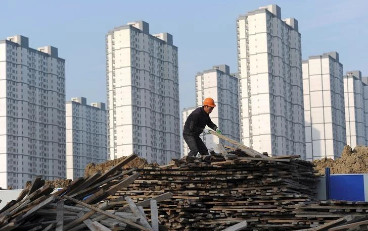 Chinese banks extended more loans than expected in September, buoyed by demand from home buyers and companies. (Reuters)