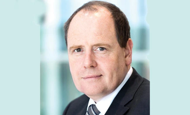 Dr. Peter Feldhaus