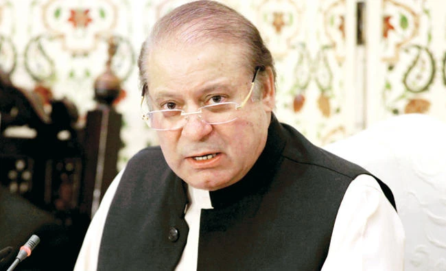 Pakistani anti-corruption court indicts ousted PM Sharif and his daughter