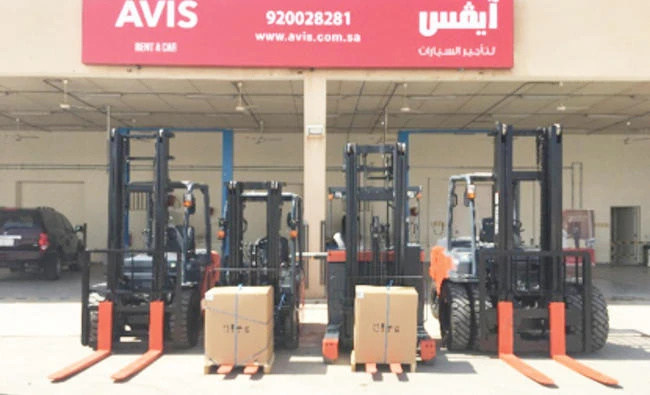 Avis Saudi Arabia has 40 branches in the Kingdom with a fleet of around 13,000 cars.