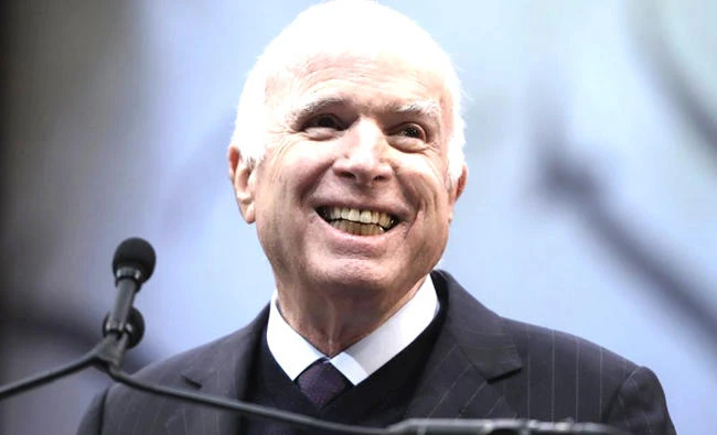 John McCain, R-Ariz., receives the Liberty Medal from the National Constitution Center in Philadelphia. (AP)