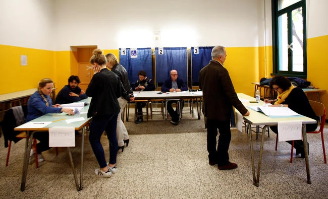 Italy regions vote on autonomy bid