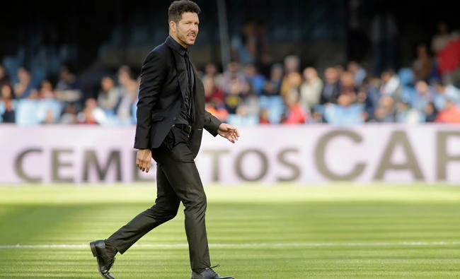 Atletico Madrid coach Diego Simeone pictured at yesterday’s clash with Celta Vigo. (Reuters)