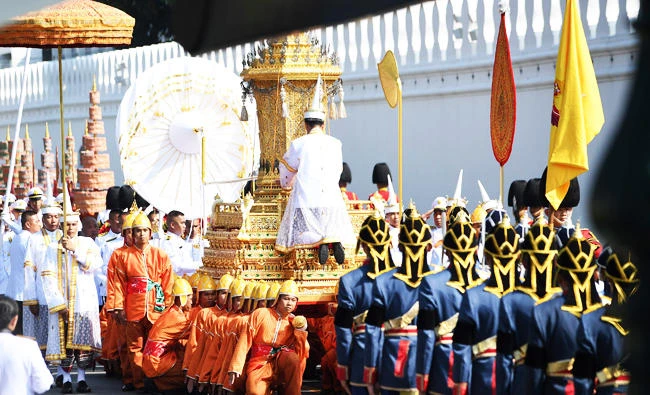 Attendants take part in the funeral procession for the late Thai king Bhumibol Adulyadej in Bangkok on Thursday. (AFP)