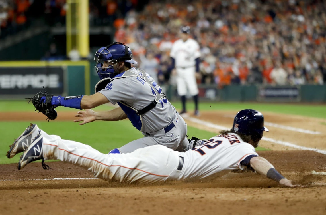 Astros beat Dodgers to grab 2-1 baseball World Series edge