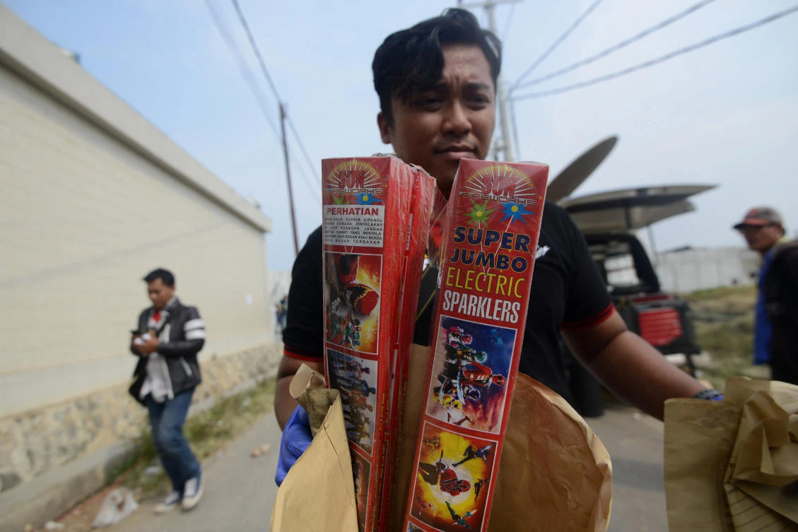 Indonesia detains owner after deadly fireworks factory blaze
