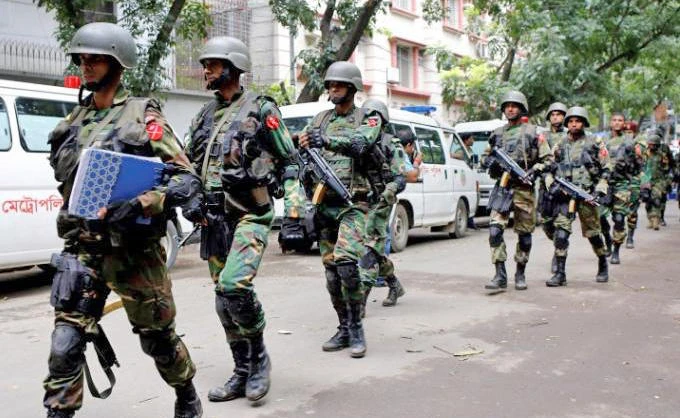 Bangladesh arrests three extremist militants