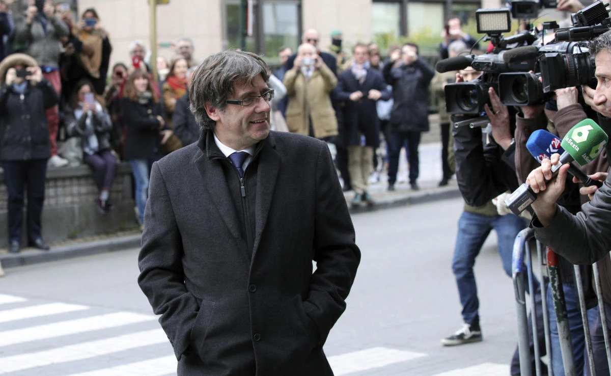 Sacked Catalonian President Carles Puigdemont arrives for a press conference in Brussels, Tuesday, October 31, 2017. (AP)