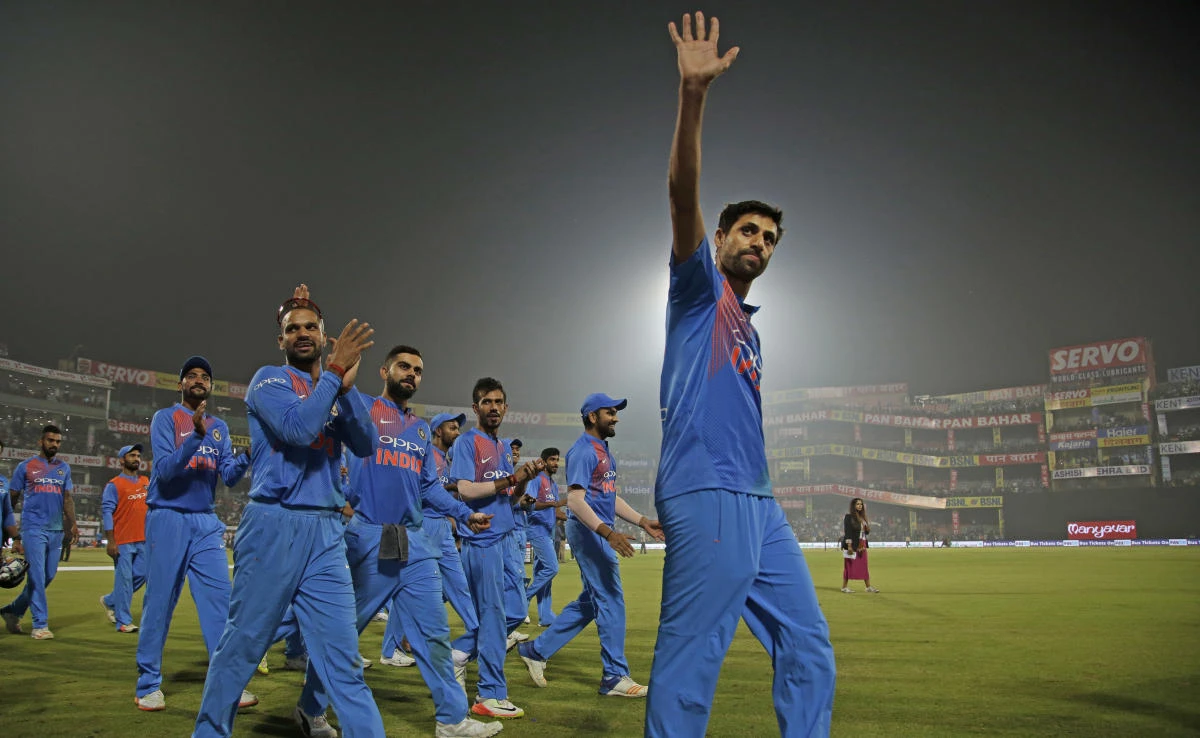 World Cup winner Nehra calls it a day