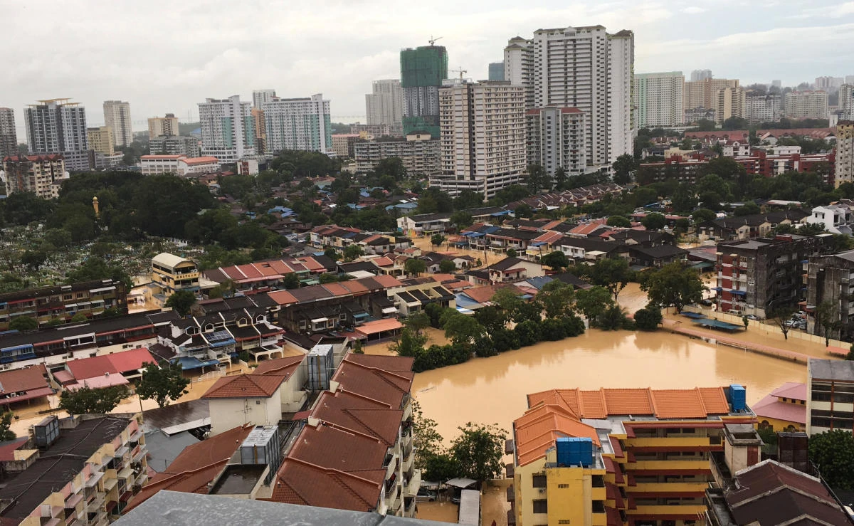 An aerial view shows the flooded residential area in George Town, Penang, Malaysia on November 5, 2017. (REUTERS)