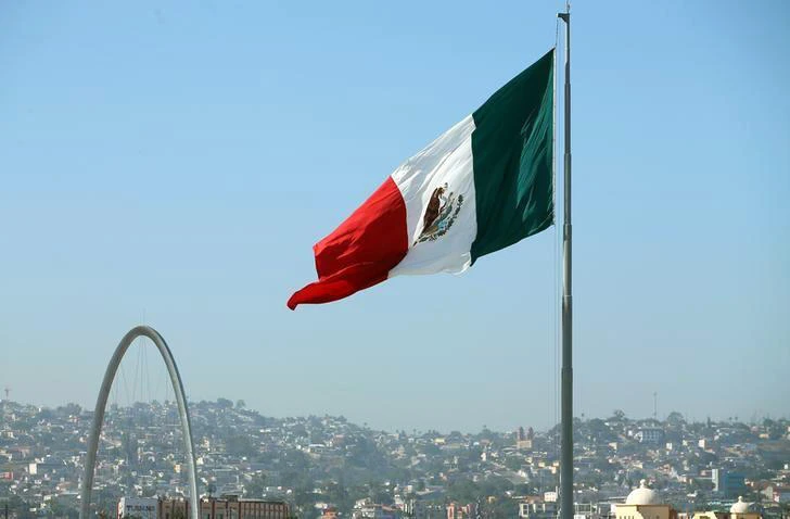 Mexican police find 7 dismembered bodies in violent south