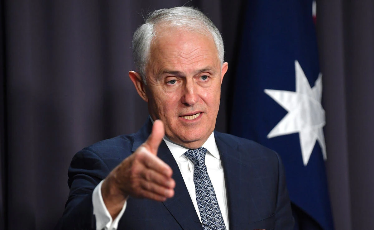 Australian PM to force lawmakers to declare citizenship to end political crisis