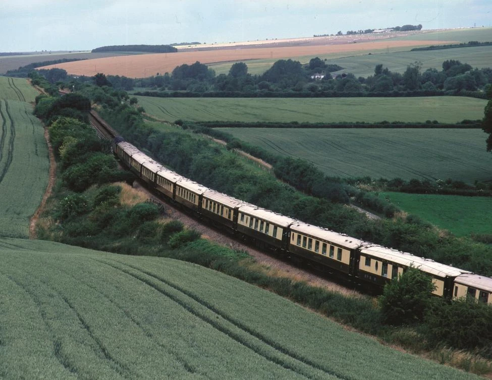 If you are seeking a luxurious experience with stunning views to match, this is the trip for you.