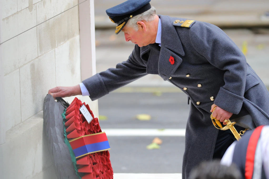 Britain’s Prince Charles lays a wreath at the foot of the Cenotaph on behalf of his mother Queen Elizabeth II during the Remembrance Sunday Cenotaph service in London, Britain on November 12, 2017. (Harland Quarrington/MoD/Crown Copyright/Handout via Reuters)
