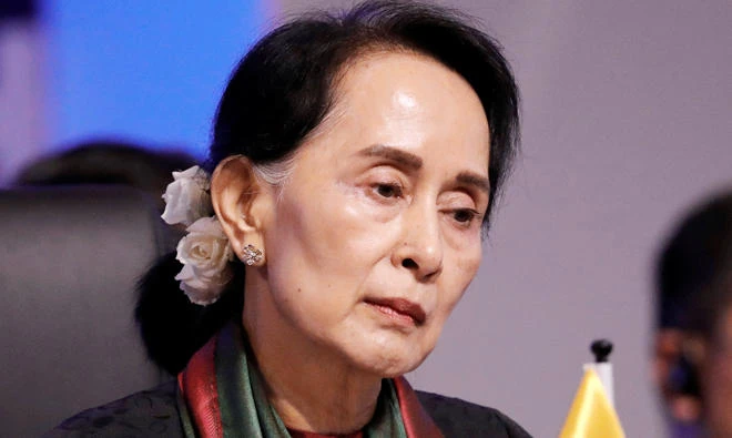 Myanmar’s Suu Kyi meets Tillerson and UN chief on Rohingya crisis