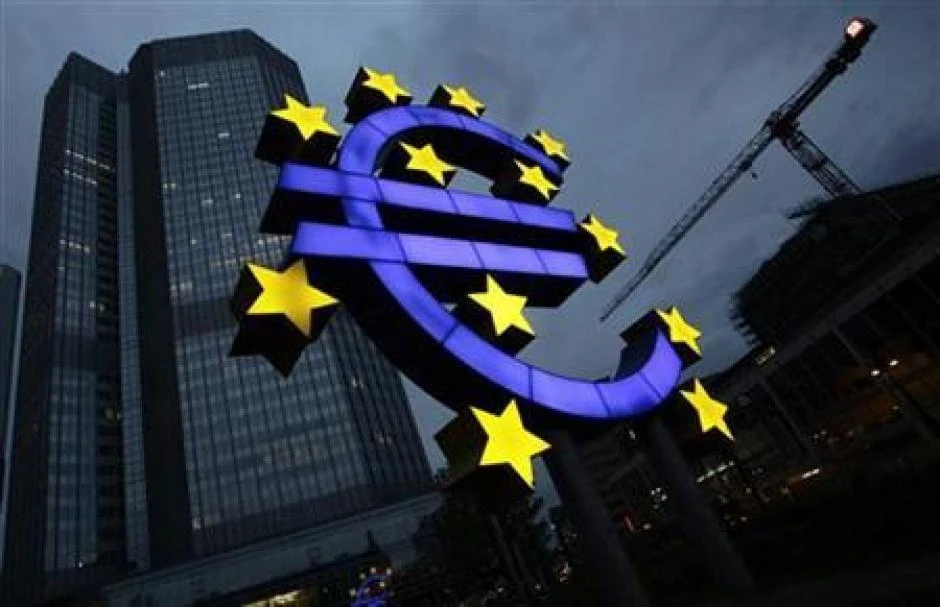 Confidence in euro zone expansion strong among economists