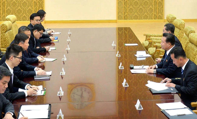This photo taken on November 17, 2017 and released by North Korea's official Korean Central News Agency (KCNA) on November 18, 2017 shows Song Tao (3rd L), head of the International Liaison Department of the Central Committee of the Communist Party of China, attending a meeting with Choe Ryong Hae (2nd R), member of the Presidium of the Political Bureau of the Central Committee of the Workers' Party of Korea, in Pyongyang. (AFP)