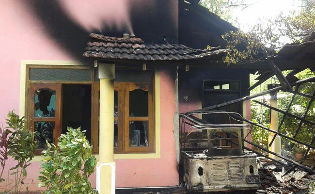 A house stands vandalized in racial violence near Galle, Sri Lanka, on Saturday, Nov. 18, 2017. (AP Photo)