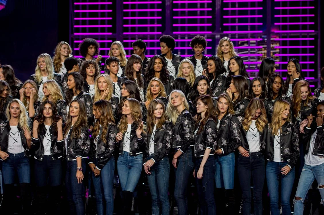 Victoria’s Secret models pose to mark the countdown to the 2017 Victoria’s Secret fashion show in Shanghai on November 18, 2017. (AFP)