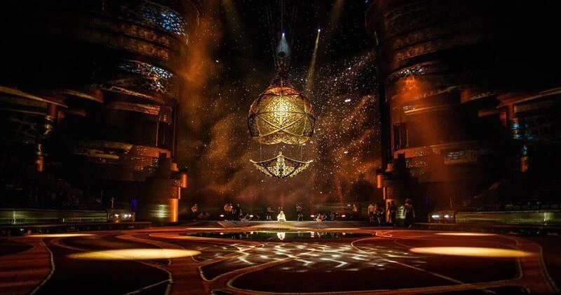 The aqua theater feels surprisingly intimate with its amphitheater-style design and luxurious seats. (Photo courtesy: La Perle by Dragone)