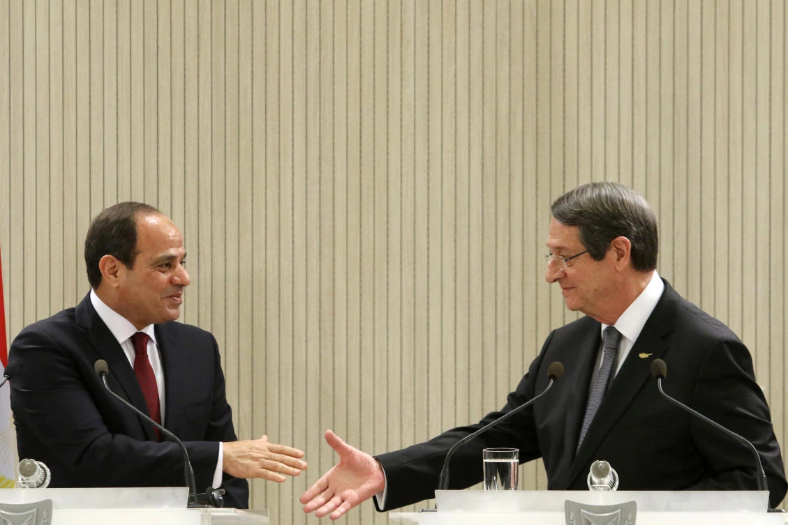 President Abdel Fattah El-Sisi, left, said that Europe can take advantage of the proximity of both Egypt and Cyprus as the continent searches for alternative energy sources during talks with his Cypriot counterpart Nicos Anastasiades, right. (Reuters)