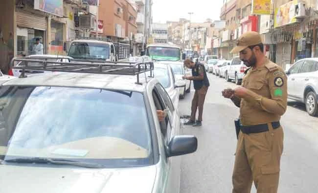 Authorities had arrested 36,656 violators in various provinces of the Kingdom. (SPA)