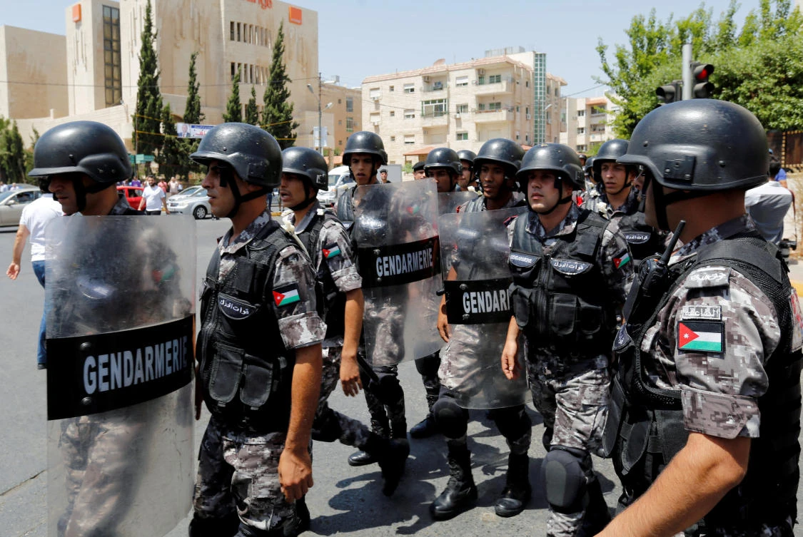 FILE PHOTO: Jordanian police stand guard during a demonstration near the Israeli embassy in Amman, Jordan July 28, 2017. (Reuters)