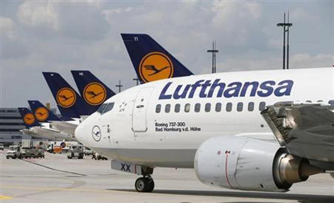 Lufthansa's hub airlines will offer more than 700,000 additional seats within Germany. (Reuters)