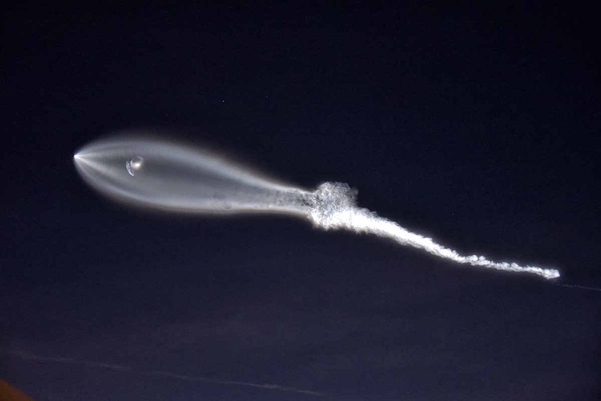December 22, 2017 — SpaceX's Falcon 9 rocket lifts off in the air, as seen from Santa Monica, California. (REUTERS)