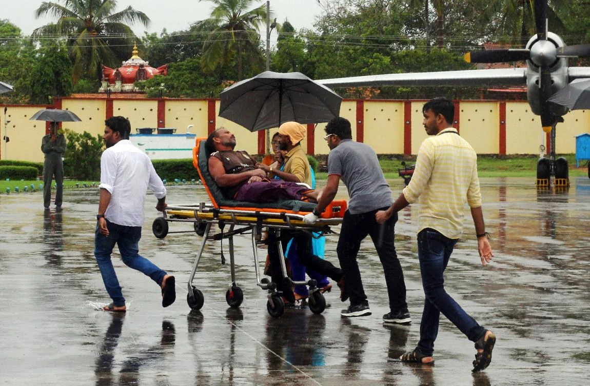 India’s Coast Guard and Navy have rescued about 223 fishermen and evacuated thousands of people from cyclone hit areas. (AFP)