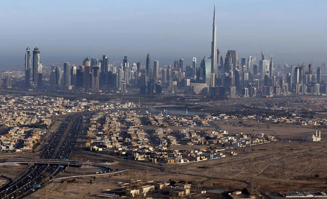 Dubai developers looking to offer more attractive payment plans, according to brokers, due to impending VAT introduction. (Reuters)