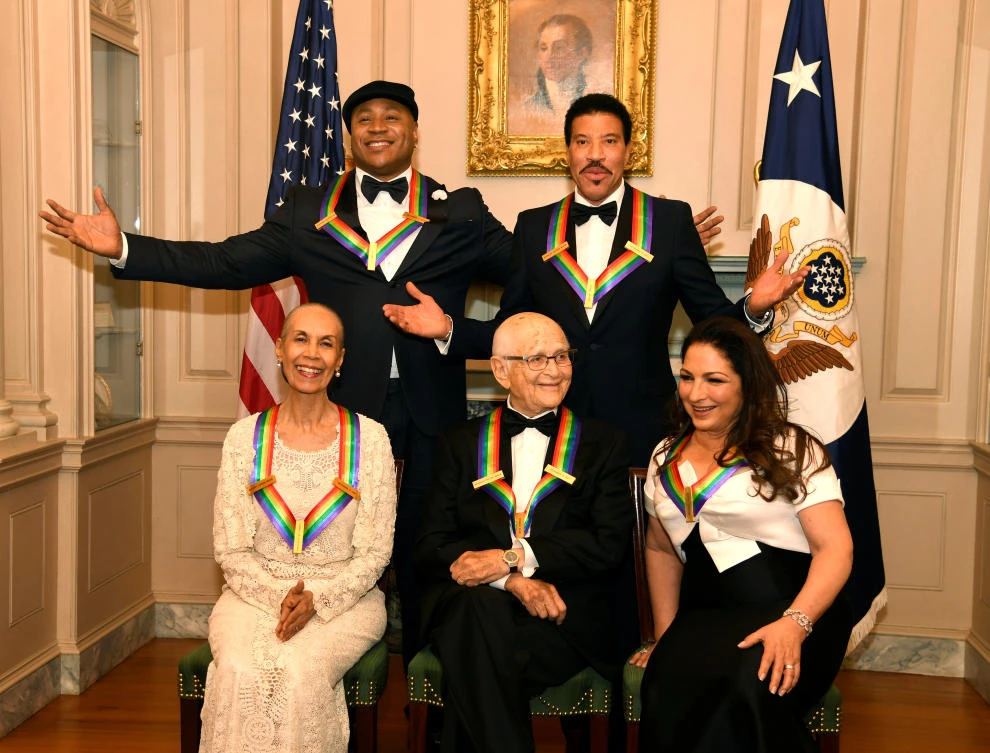 Without Trump, US Kennedy Center celebrates Lionel Richie and Gloria Estefan